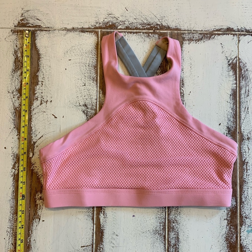 Pink High-Neck Mesh Sports Bra